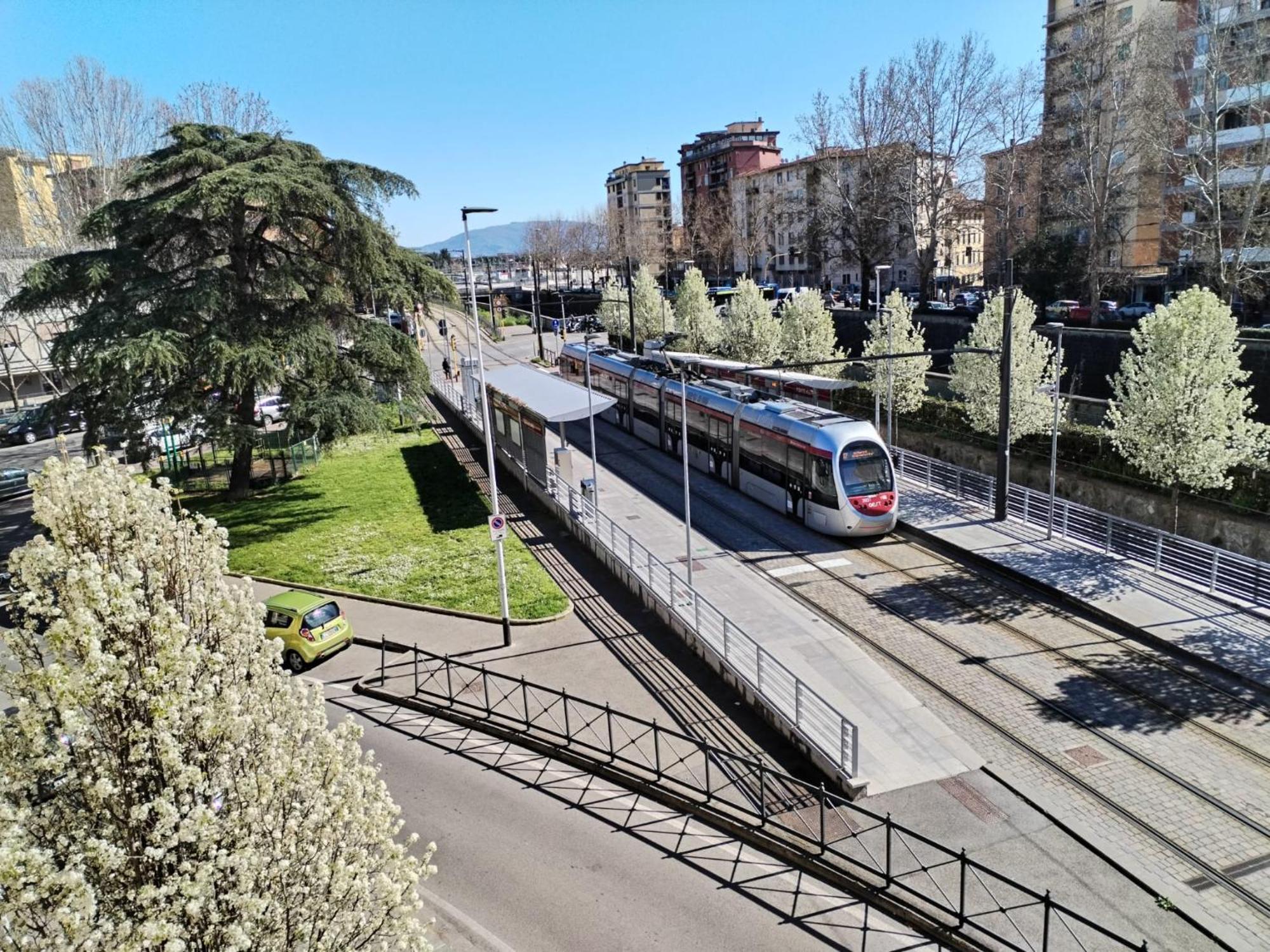 Prato Barone A Apartment *